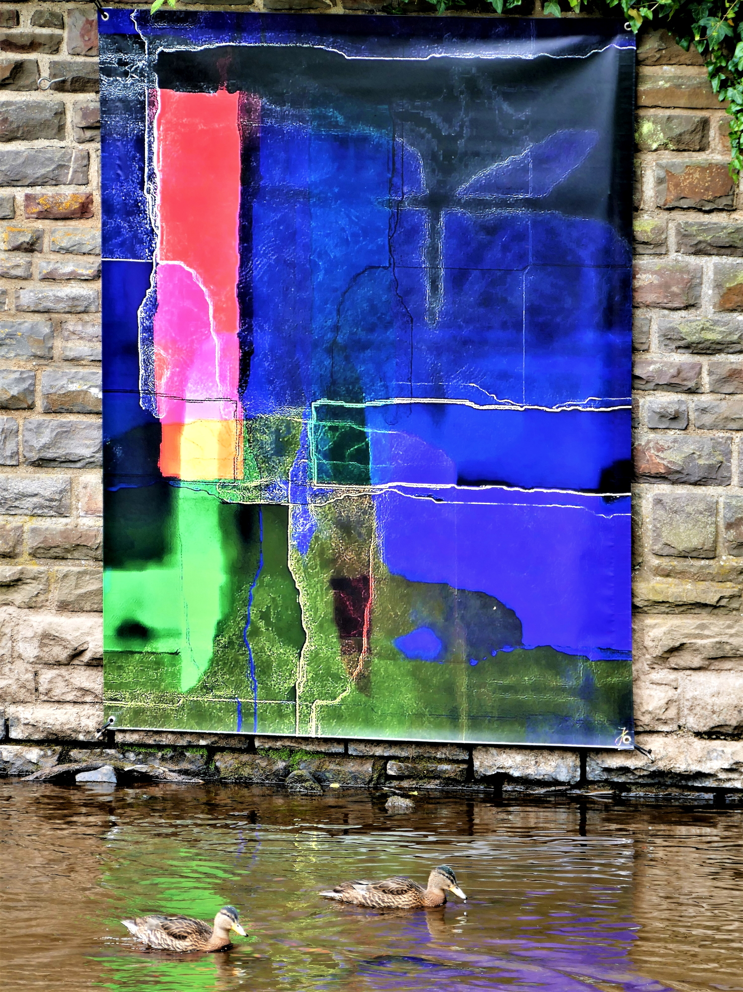 JK_Dark_Blue_Red_Schleiden